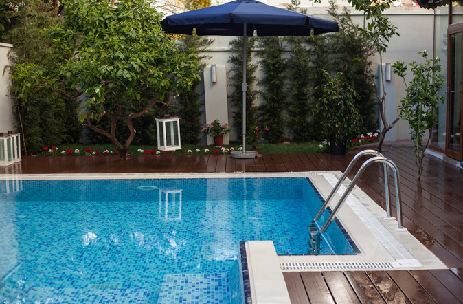 pool